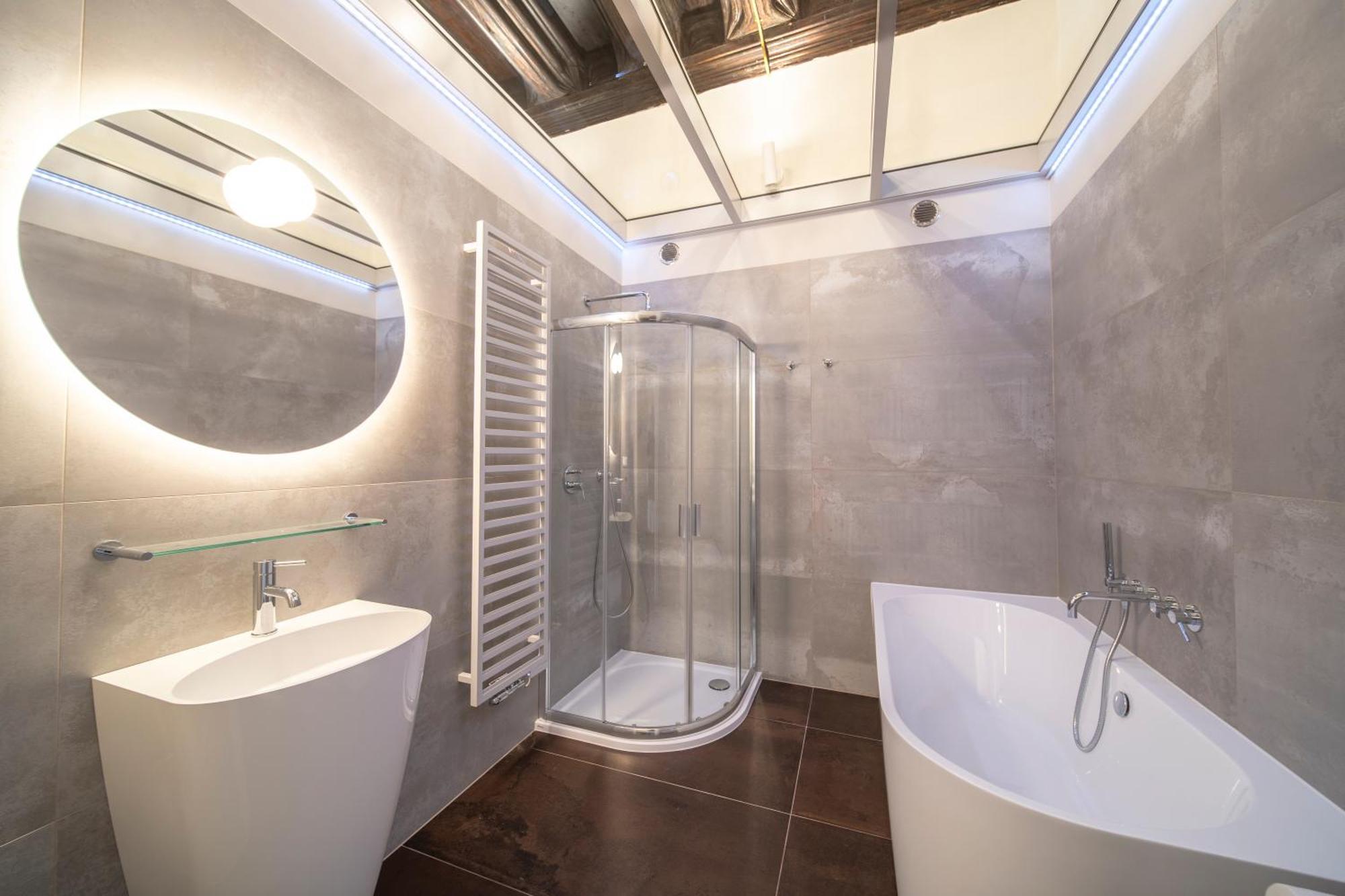 Suite Apartment