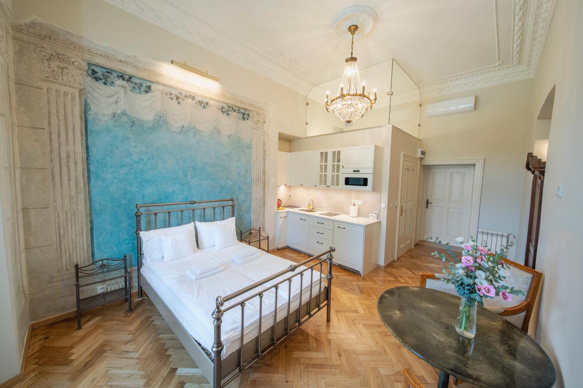 Suite Apartment