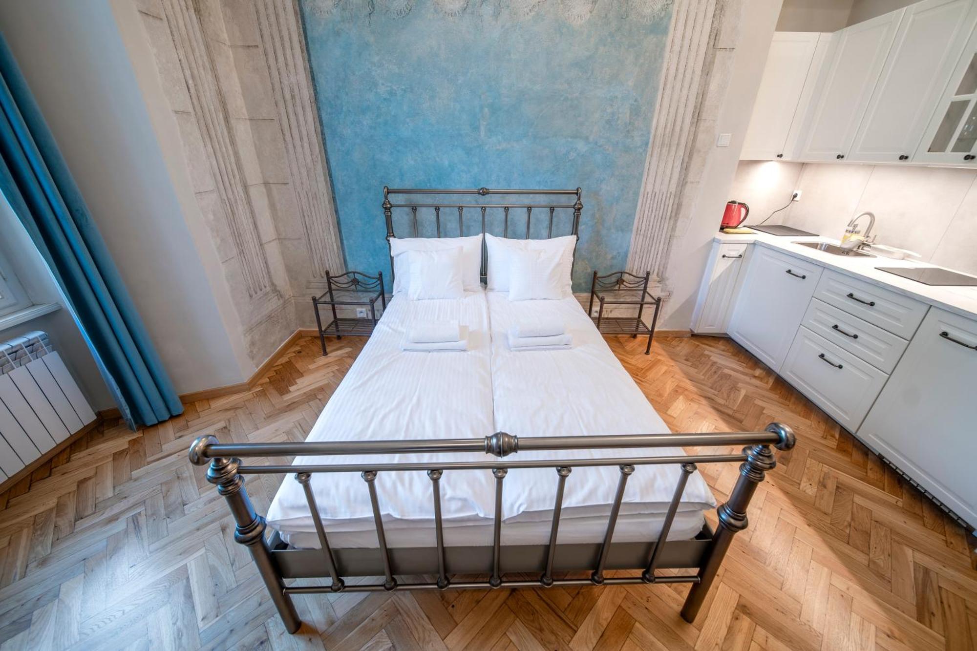 Suite Apartment