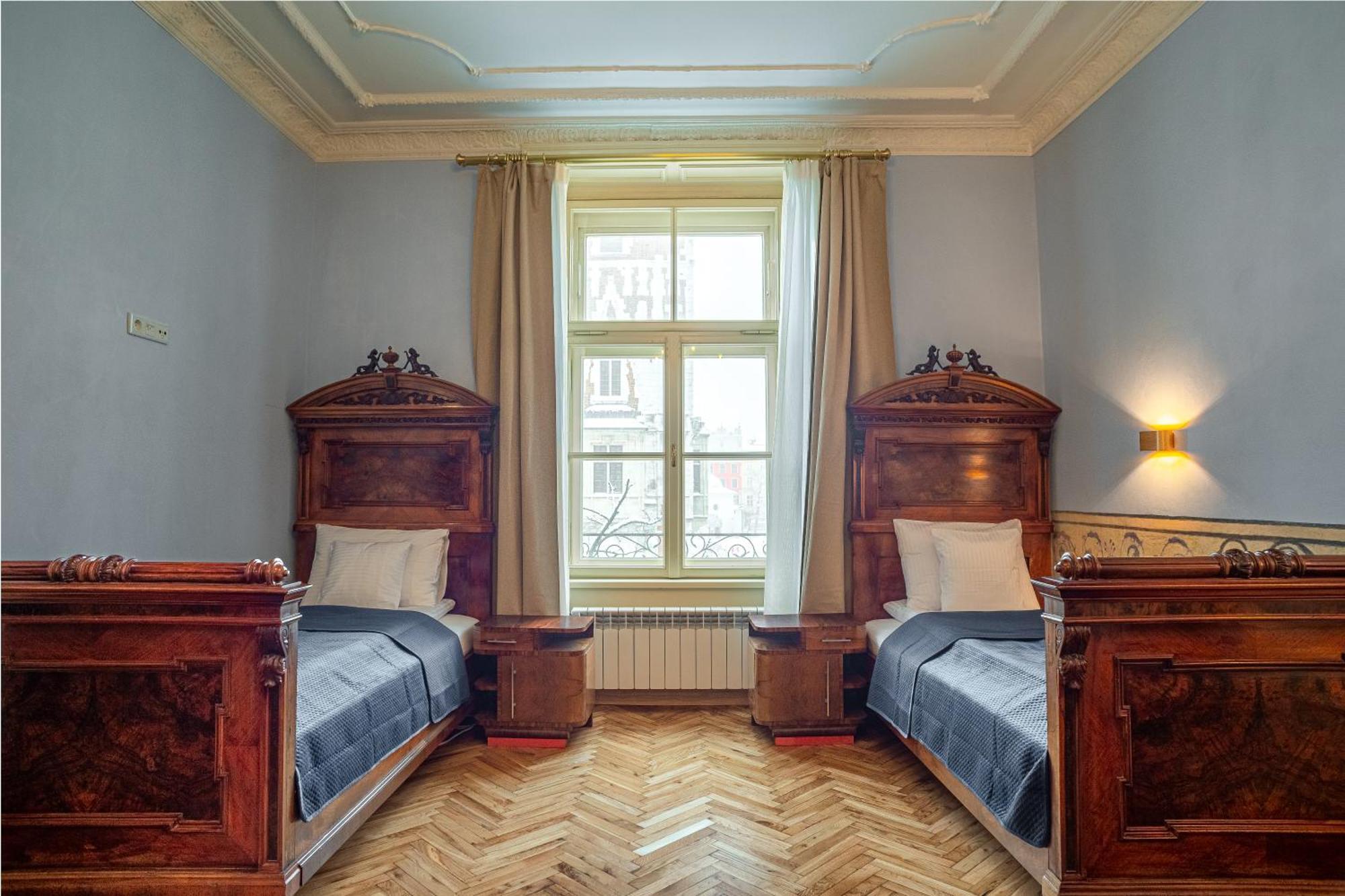 Suite Apartment